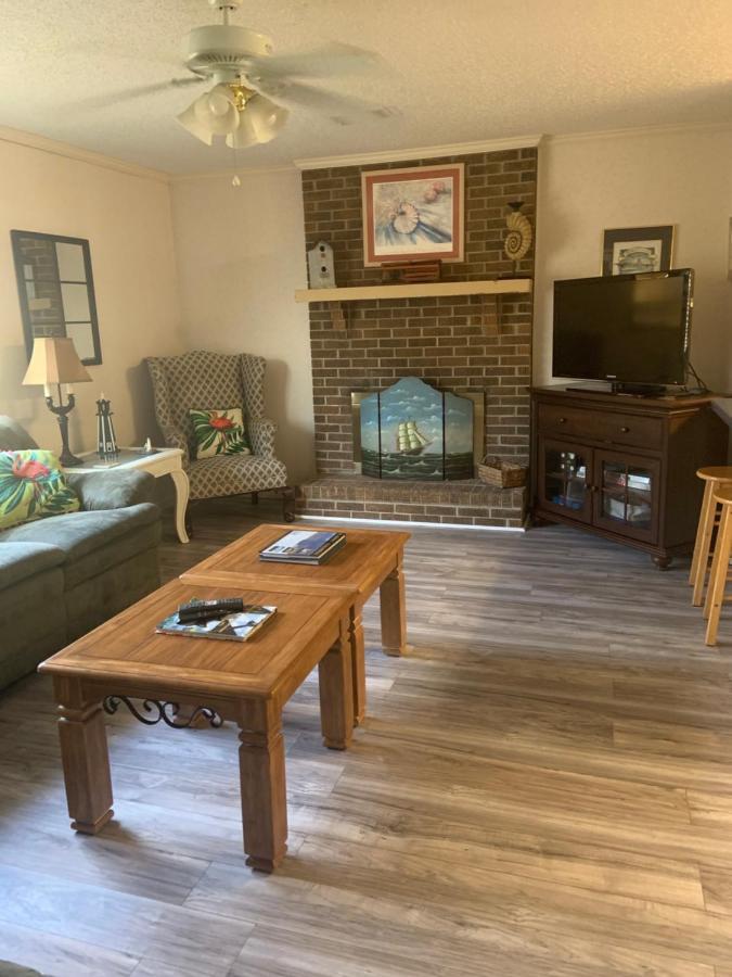 Cozy Comfortable & Convenient Pensacola Exterior photo